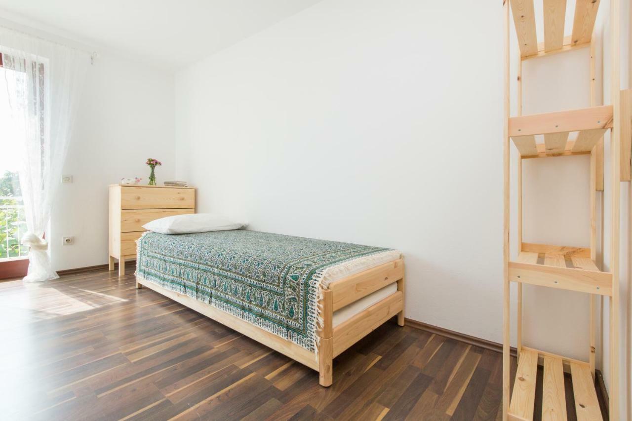 Casa Flora 3-Minutes' Walk From The Beach Novigrad Istria エクステリア 写真