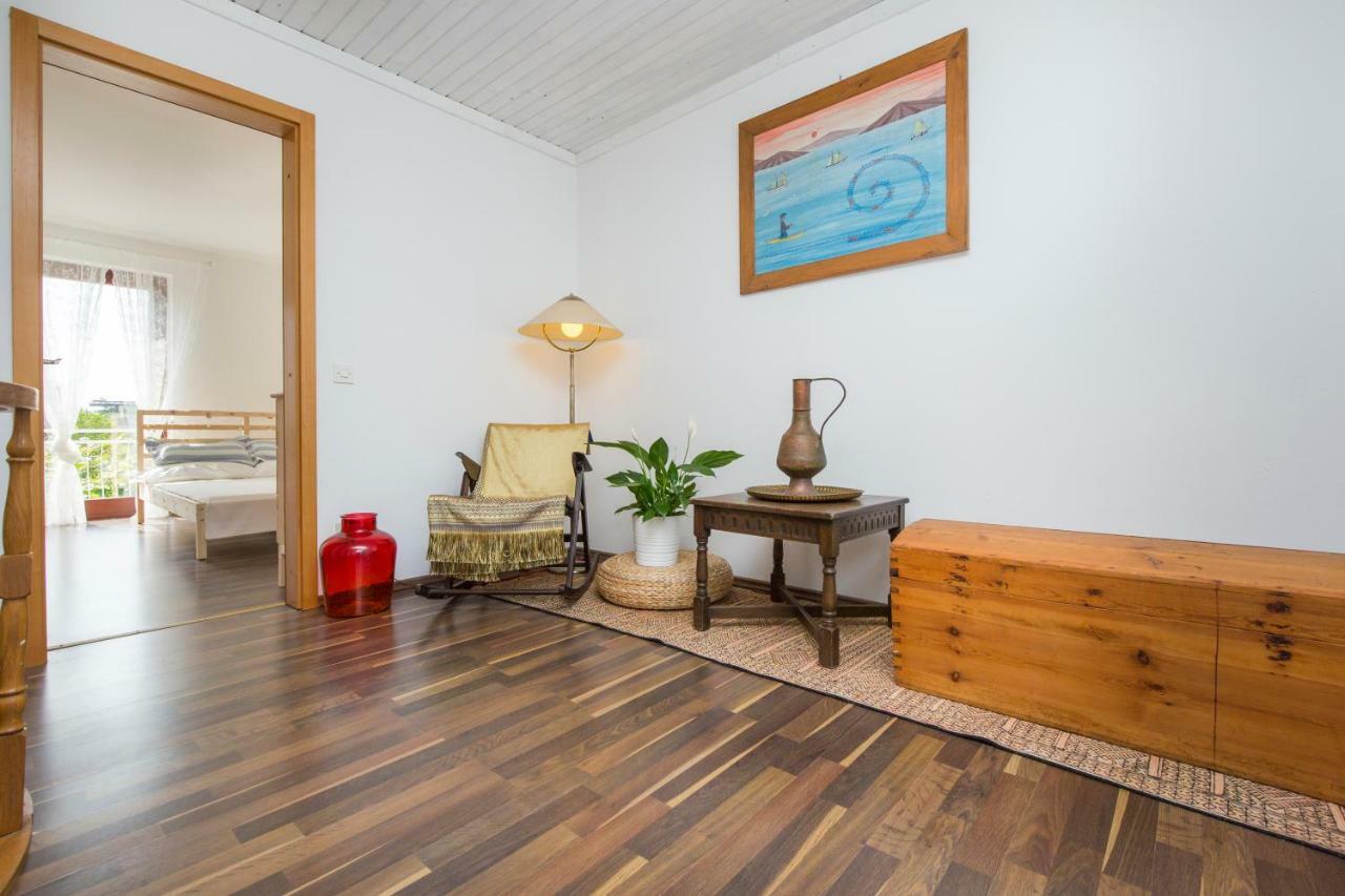 Casa Flora 3-Minutes' Walk From The Beach Novigrad Istria エクステリア 写真