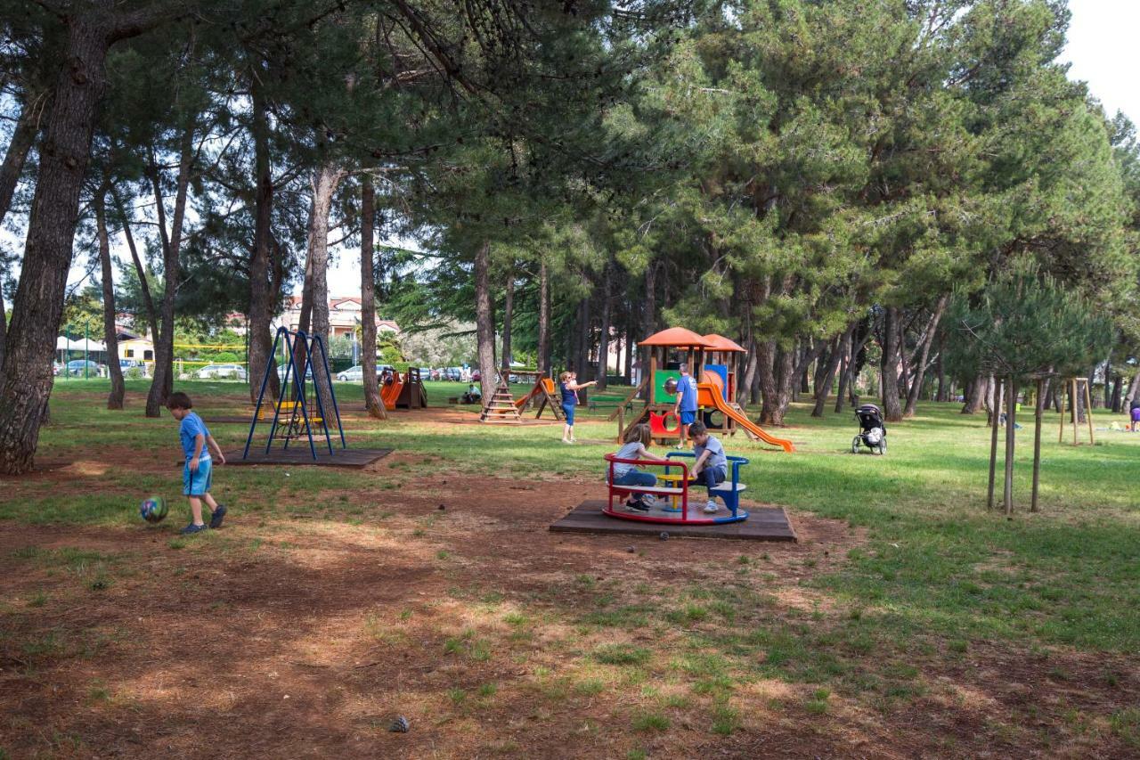 Casa Flora 3-Minutes' Walk From The Beach Novigrad Istria エクステリア 写真