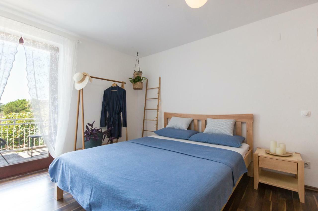 Casa Flora 3-Minutes' Walk From The Beach Novigrad Istria エクステリア 写真
