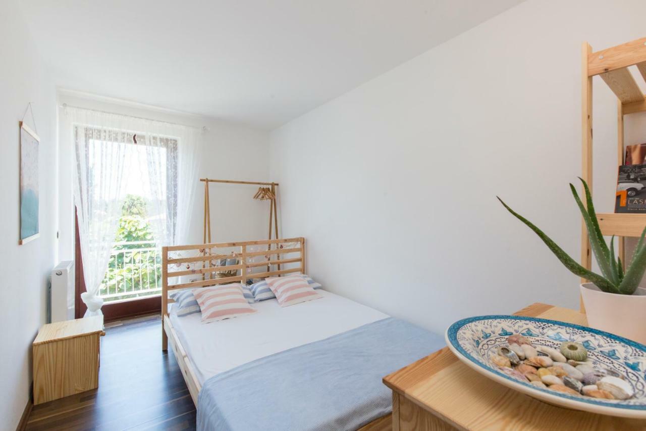 Casa Flora 3-Minutes' Walk From The Beach Novigrad Istria エクステリア 写真